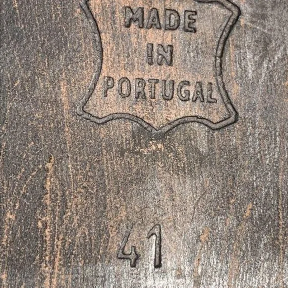 Free People Suede Boots w/Back Zipper and Low Heel   Black Size 41 - Picture 6 of 6